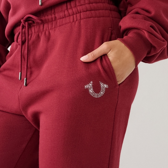 🔥🔥TRUE RELIGION WOMEN CRYSTAL RELAXED JOGGER- CABERNET  SIZE MEDIUM - Picture 4 of 10